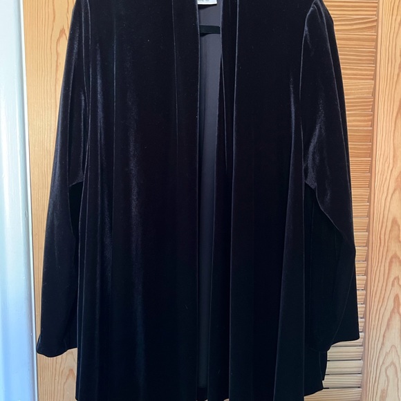 Velvet jacket - Picture 1 of 3